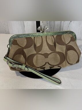 Coach Kiss Lock Tan Jacquard with Mint Green Python Trim Y2K 2004